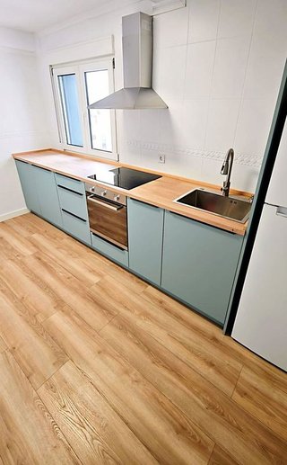 Piso en venta en El Polígono en Gijón