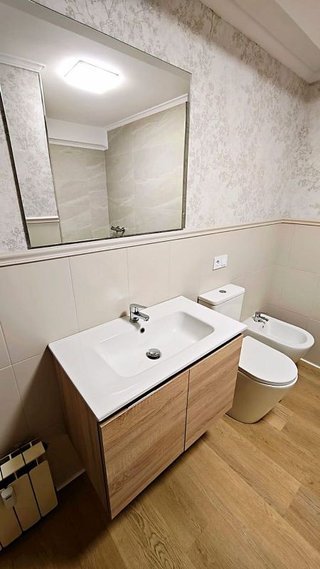 Piso en venta en El Polígono en Gijón