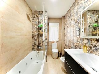 Piso en venta en Centro - Sagrario en Granada