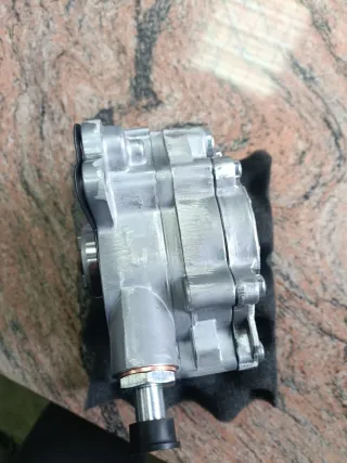 Bomba Tandem VW 2.0 Grupo Marca Pierburg