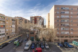 Piso en venta en Pryconsa - Poligono Europa en Alcalá de Henares