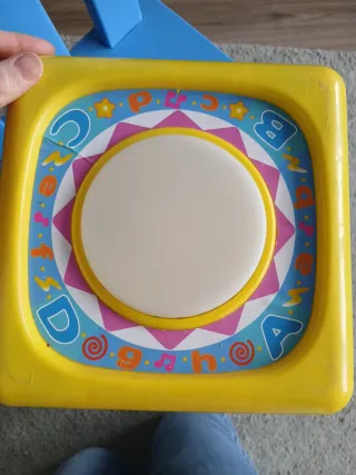 Cubo actividades musicales y juegos