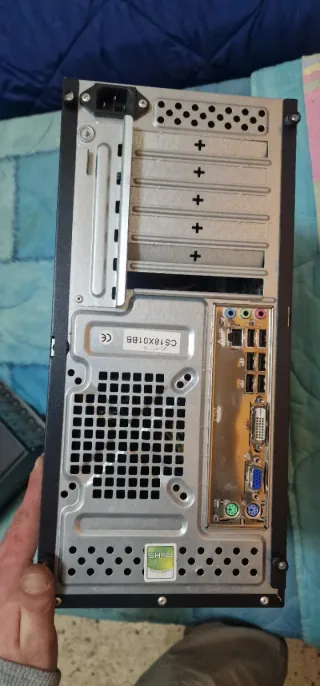 Lotto 2 PC Desktop H61M + 1TB