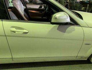 Puerta delantera derecha mercedes clase c bm 59914