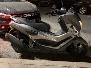 Yamaha NMAX 125 Scooter