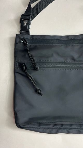 Bandolera Mango Man Negra