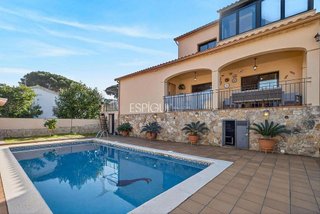 Chalet en venta en S'Agaró en Castell-Platja d´Aro