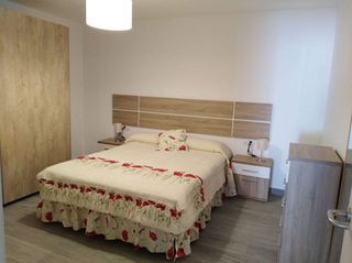 Chalet en venta en La Granja-La Colina-Los Pastores en Algeciras