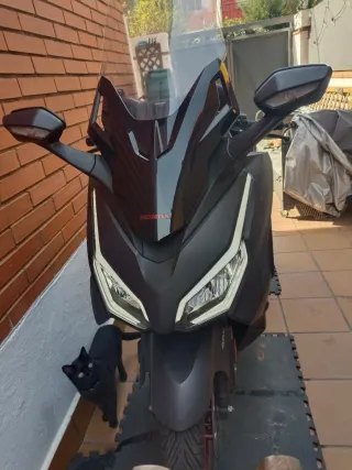 Moto Honda Forza Special Edición 125cc Scooter