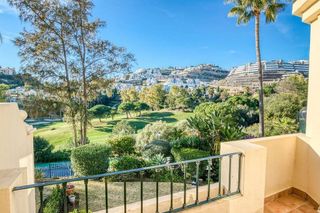 Casa adosada en venta en Benahavís