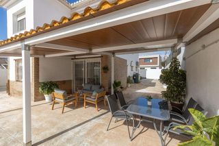 Chalet en venta en Otura