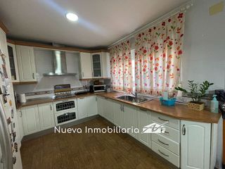 Casa adosada en venta en Linares