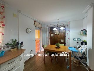 Casa adosada en venta en Linares