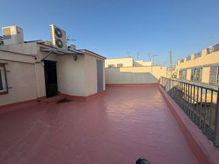 Ático en venta en El Raval en Barcelona