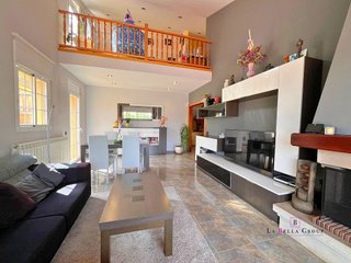 Chalet en venta en Begues