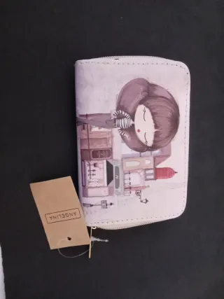 Cartera marca Angelina