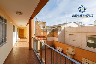Piso en venta en Avda. De los Ogíjares en Armilla