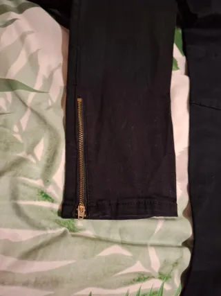Pantalón negro Massimo Dutti