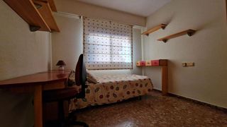 Piso en venta en L'Alquenència en Alzira