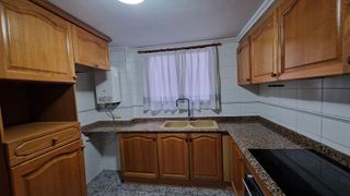 Piso en venta en L'Alquenència en Alzira