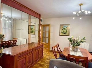 Piso en venta en Valdefierro en Zaragoza