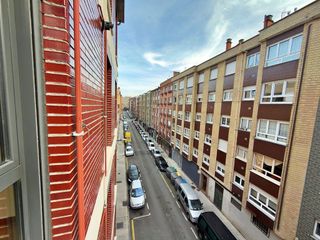 Piso en venta en El Llano en Gijón