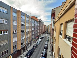 Piso en venta en El Llano en Gijón