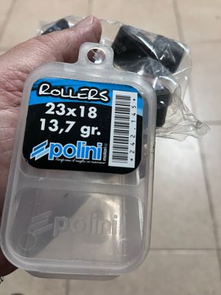 Rodillos Polini 23x18 13,7gr Honda SH 300