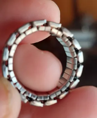 Anillo hombre de acero extensible diseño moderno