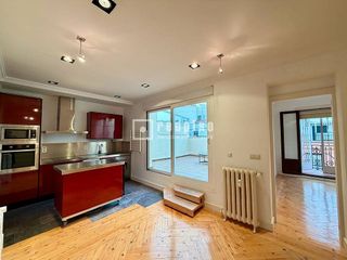 Ático en alquiler en Goya en Madrid