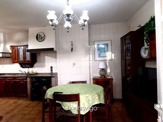 Chalet en venta en Lavadores en Vigo