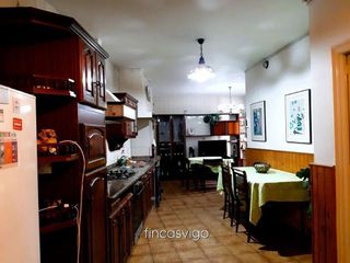 Chalet en venta en Lavadores en Vigo