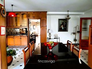 Chalet en venta en Lavadores en Vigo