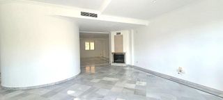 Casa adosada en venta en Bola de Oro - Serrallo en Granada