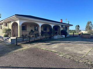 Casa rural en venta en El Higuerón en Córdoba
