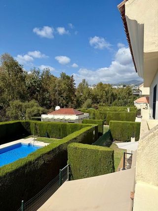 Casa adosada en venta en Los Naranjos - Las Brisas en Marbella