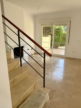 Casa adosada en venta en Los Naranjos - Las Brisas en Marbella