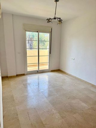 Casa adosada en venta en Los Naranjos - Las Brisas en Marbella