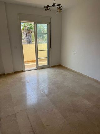 Casa adosada en venta en Los Naranjos - Las Brisas en Marbella