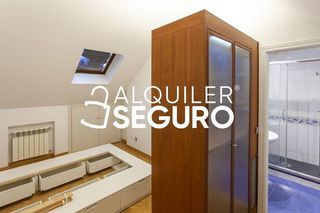 Ático en alquiler en Berruguete en Madrid