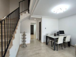 Casa adosada en venta en Monforte del Cid