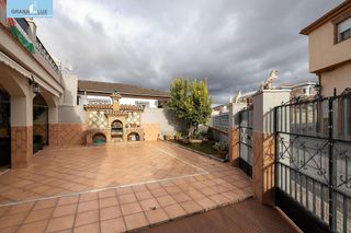 Casa pareada en venta en Zubia (La)