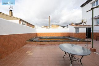 Casa pareada en venta en Zubia (La)