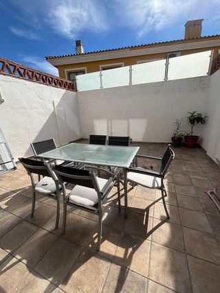 Casa adosada en venta en Las Lagunas en Mijas