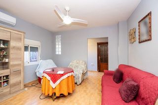 Casa adosada en venta en Avda. De los Ogíjares en Armilla