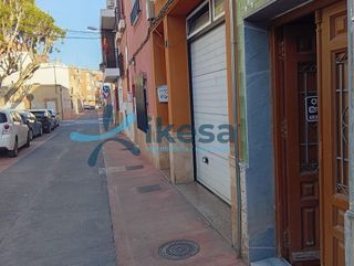 Casa adosada en venta en San Luis en Almería