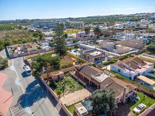 Chalet en venta en Los Balcones - Los Altos del Edén en Torrevieja