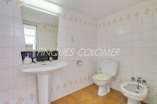 Casa adosada en venta en Centre en Rubí