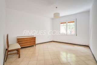 Casa adosada en venta en Centre en Rubí
