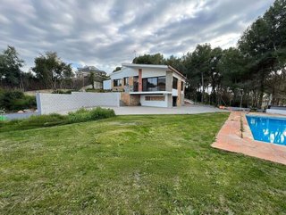 Chalet en venta en Matadepera